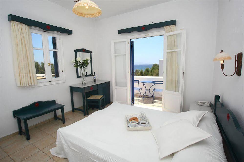Paros Inn Logaras Eksteriør billede