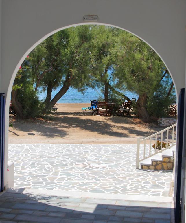 Paros Inn Logaras Eksteriør billede
